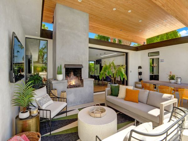 Palm Springs Home 991453