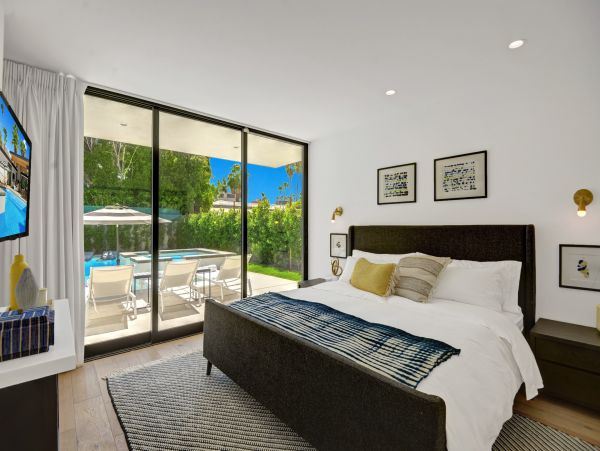Palm Springs Home 991453
