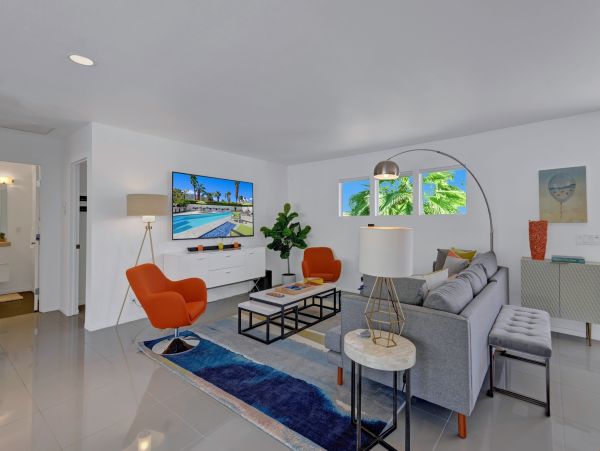 Palm Springs Home 991454