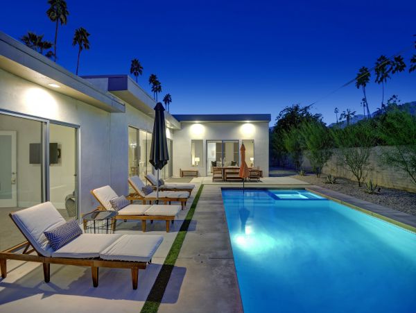 Palm Springs Home 991456