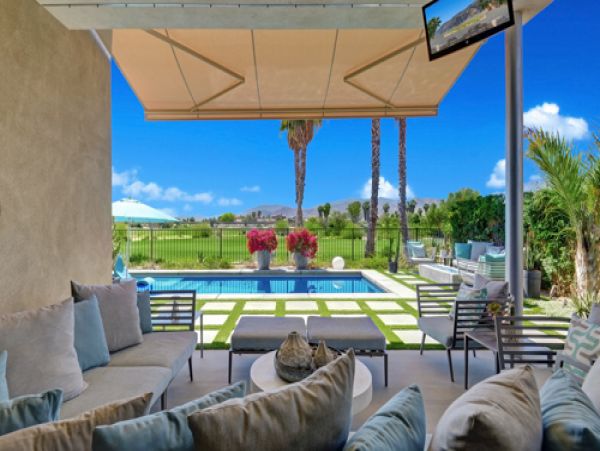 Palm Springs Home 991457