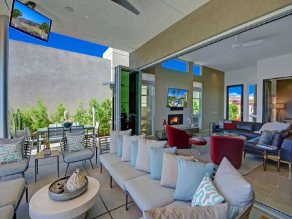 Palm Springs Home 991457