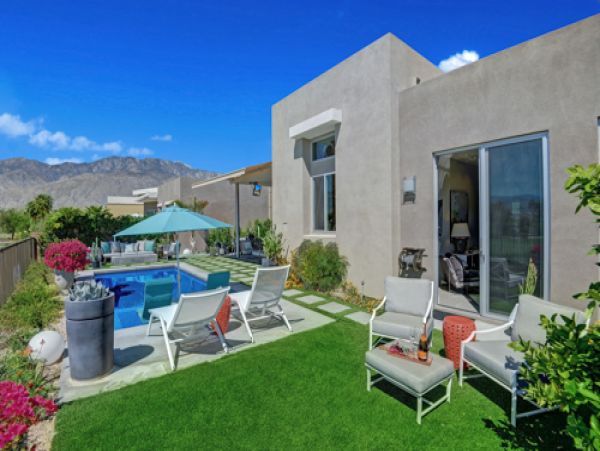 Palm Springs Home 991457