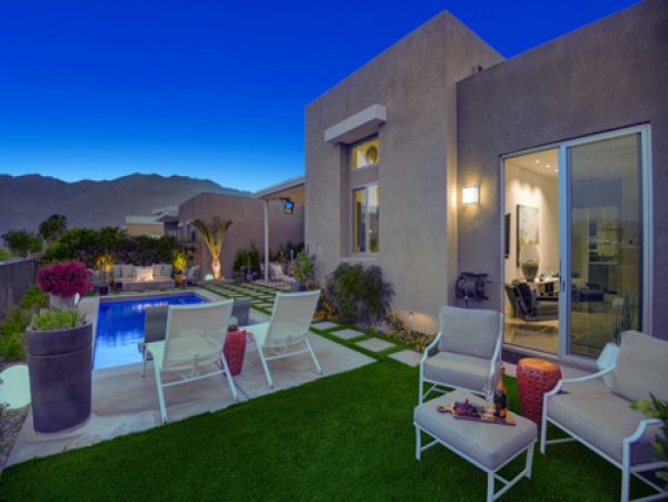 Palm Springs Home 991457