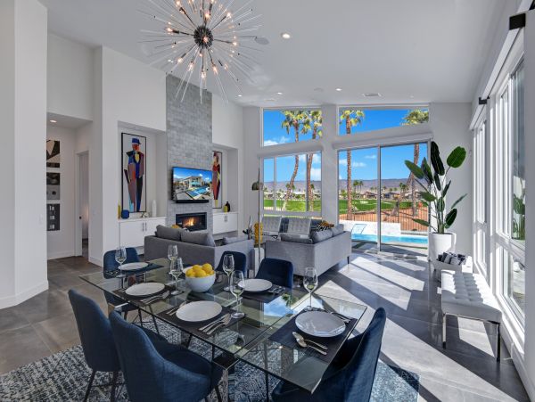 Palm Springs Home 991458