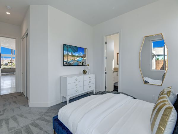 Palm Springs Home 991458