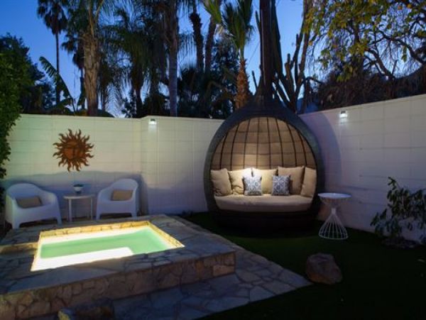Palm Springs Home 991460