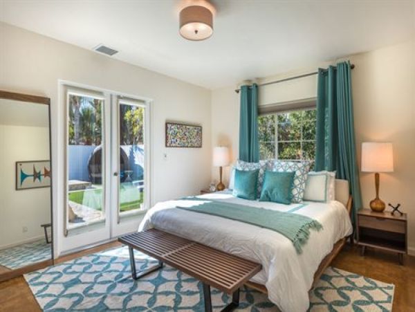 Palm Springs Home 991460