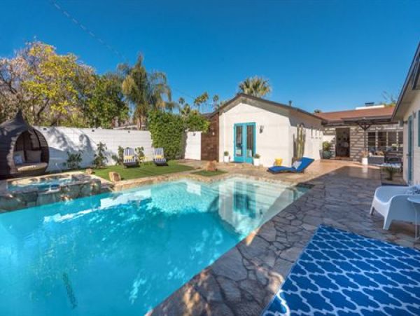 Palm Springs Home 991460