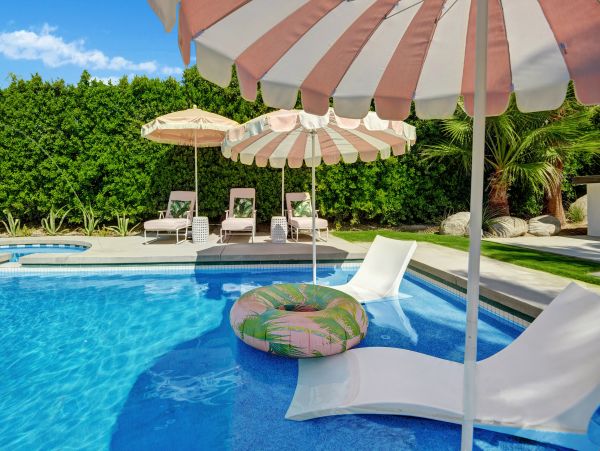 Palm Springs Home 991461