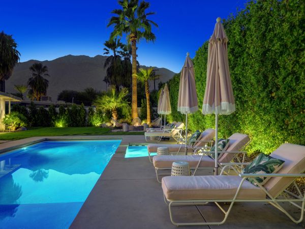 Palm Springs Home 991461