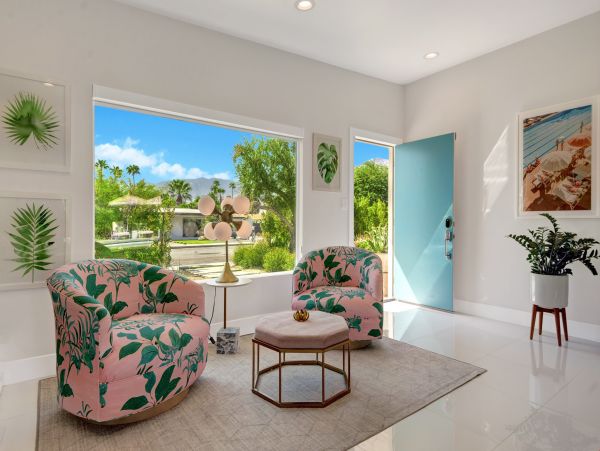 Palm Springs Home 991461