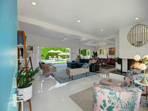 Palm Springs Home 991461