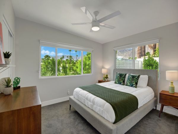 Palm Springs Home 991461
