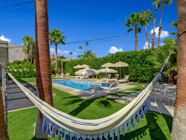 Palm Springs Home 991461