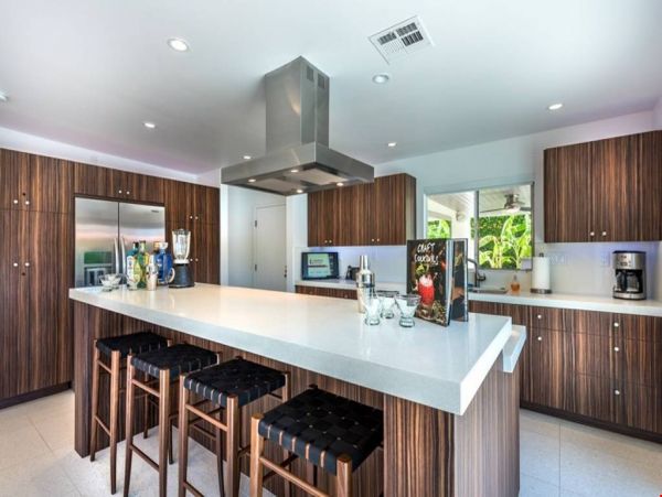 Palm Springs Home 991463