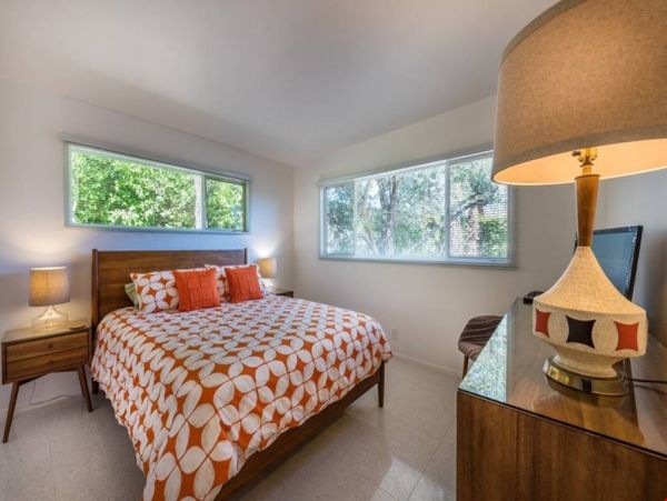 Palm Springs Home 991463