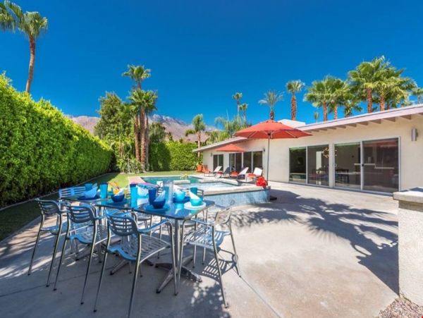 Palm Springs Home 991463