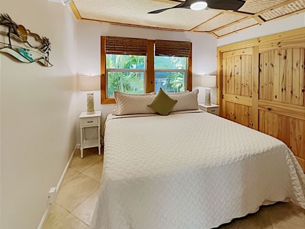 On Beach Kihei Vacation Home Two Bedroom