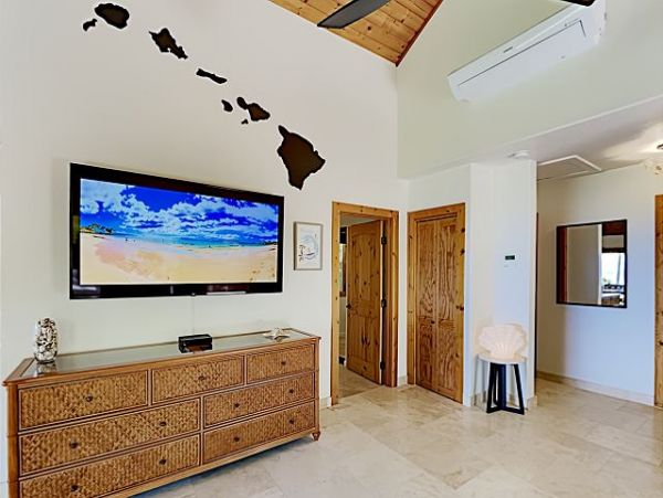 On Beach Kihei Vacation Home Two Bedroom