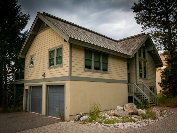 Base of Teton Village private ski home