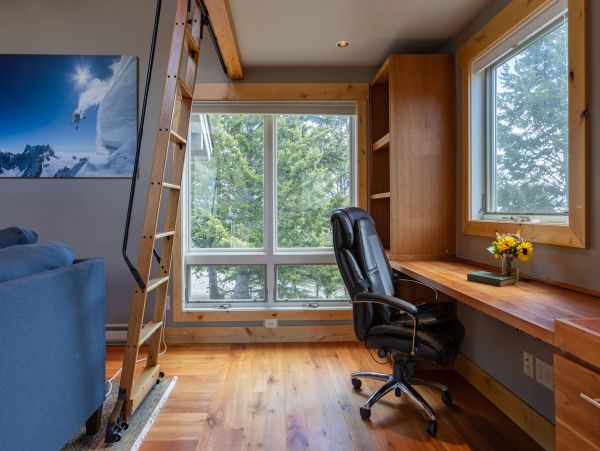 Base of Teton Village private ski home