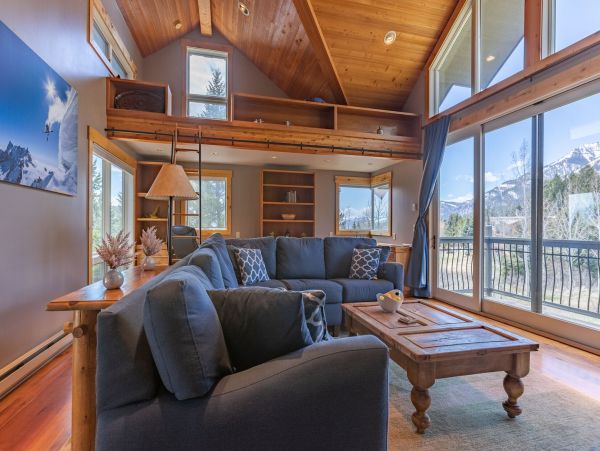 Base of Teton Village private ski home