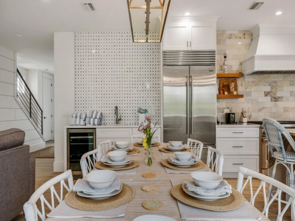Anna Maria 4 Bedroom Vacation Home Walk to Beach Sleeps 8
