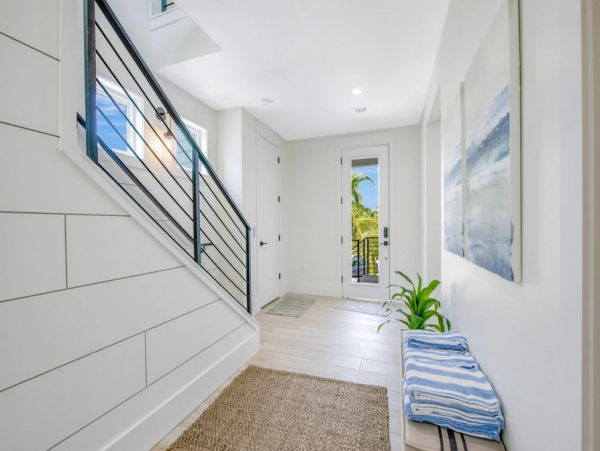 Anna Maria 4 Bedroom Vacation Home Walk to Beach Sleeps 8