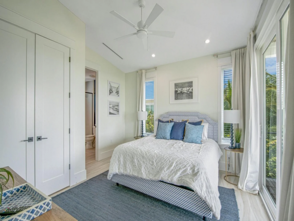 Anna Maria 4 Bedroom Vacation Home Walk to Beach Sleeps 8
