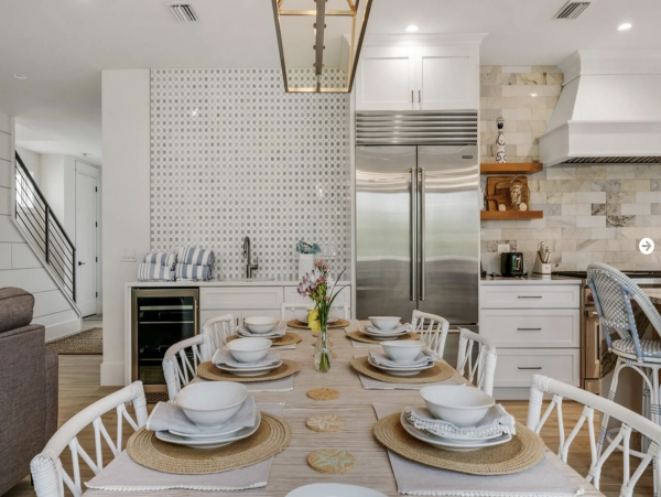 Anna Maria 4 Bedroom Vacation Home Walk to Beach Sleeps 8