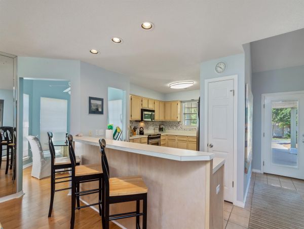 A Lovely Destin Townhome in a beachfront complex.