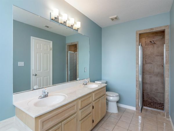 A Lovely Destin Townhome in a beachfront complex.