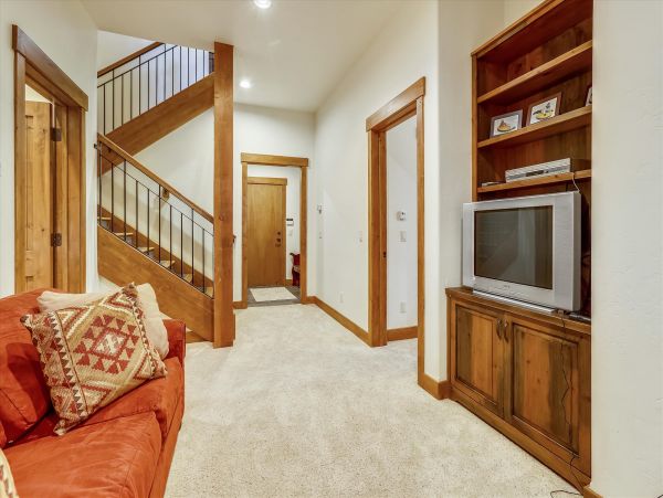 A True Breckenridge Ski Lodge Sleeps Nine