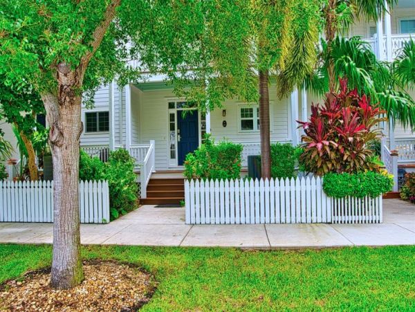 Marathon Three Bedroom Town House/Villa