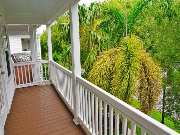 Marathon Three Bedroom Town House/Villa