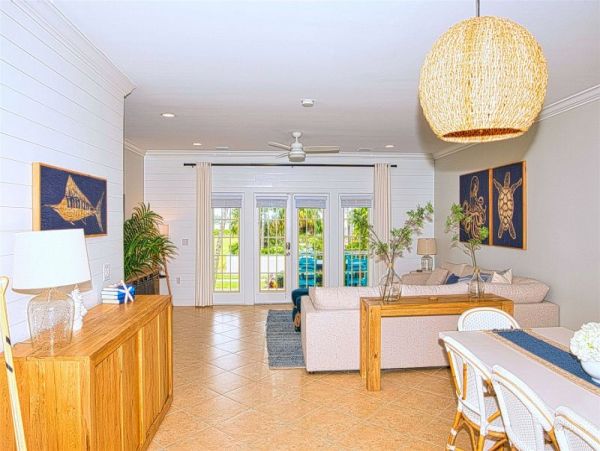 Marathon Three Bedroom Town House/Villa