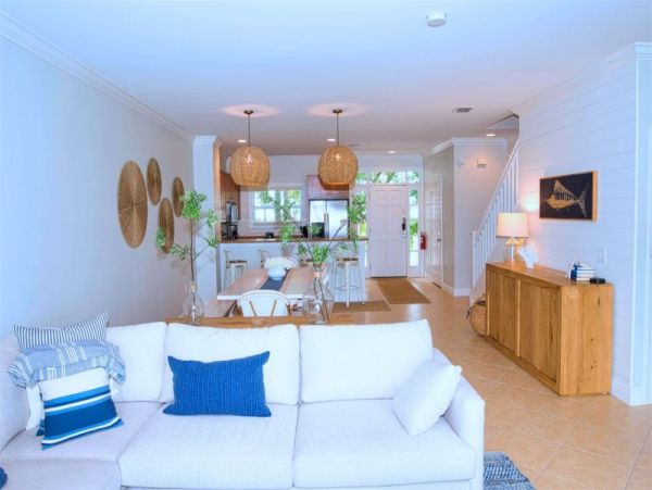 Marathon Three Bedroom Town House/Villa