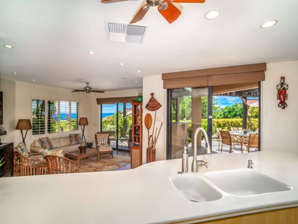 Wailea Luxury Townhome Partial Oceans Views Walk To Beach