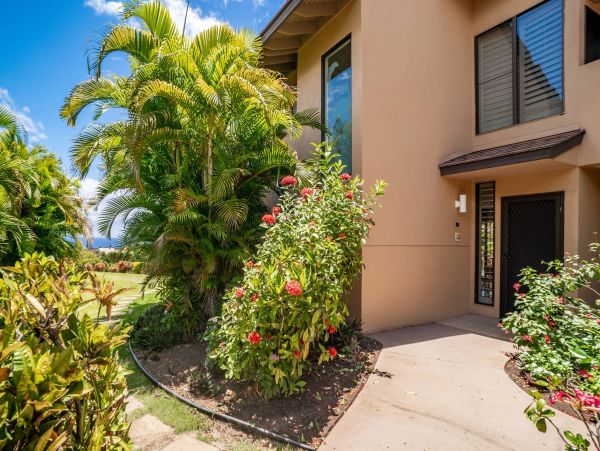 Wailea Luxury Townhome Partial Oceans Views Walk To Beach
