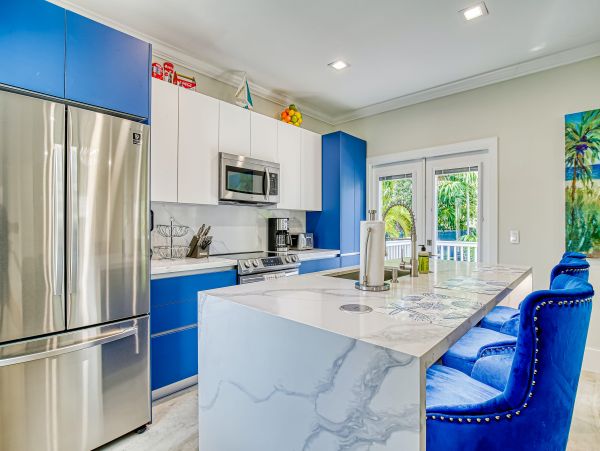Elegant Vacation Rental Home with Private Pool 8 Guests