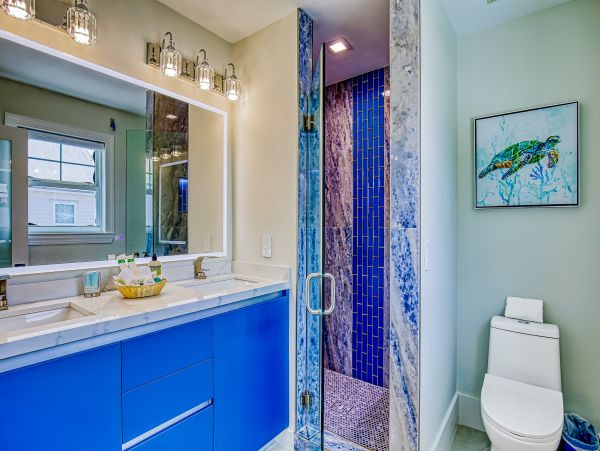 Elegant Vacation Rental Home with Private Pool 8 Guests