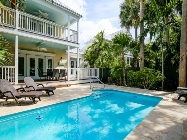 Elegant Vacation Rental Home with Private Pool 8 Guests
