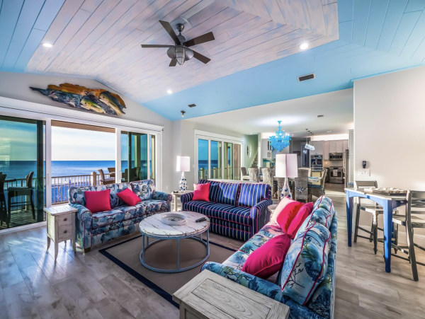 Anna Maria Island Beachfront 4BR Luxury Home Vacation Rental