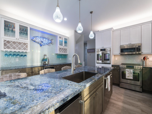 Anna Maria Island Beachfront 4BR Luxury Home Vacation Rental