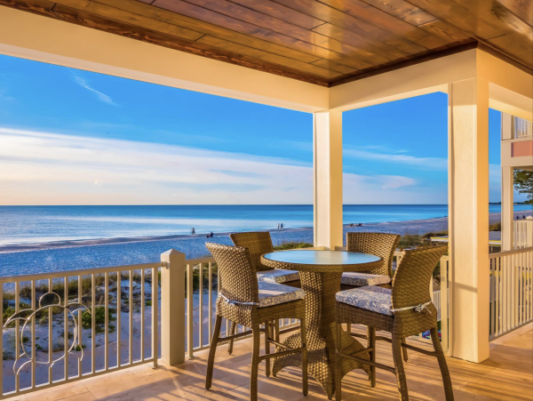 Anna Maria Island Beachfront 4BR Luxury Home Vacation Rental