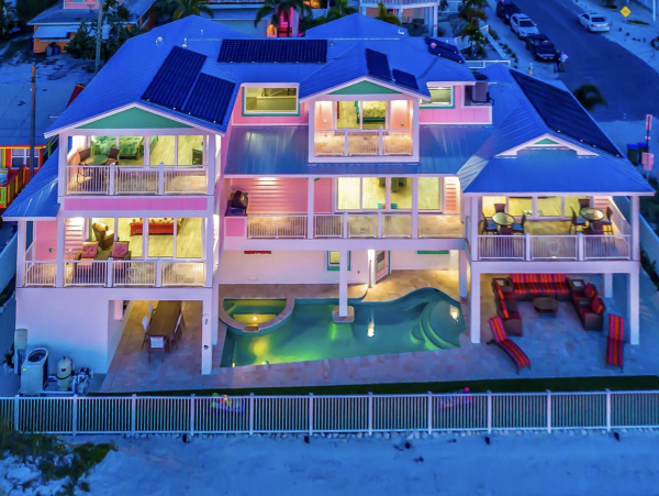 Anna Maria Island Beachfront 4BR Luxury Home Vacation Rental