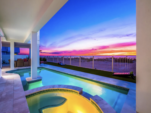 Anna Maria Island Beachfront 4BR Luxury Home Vacation Rental