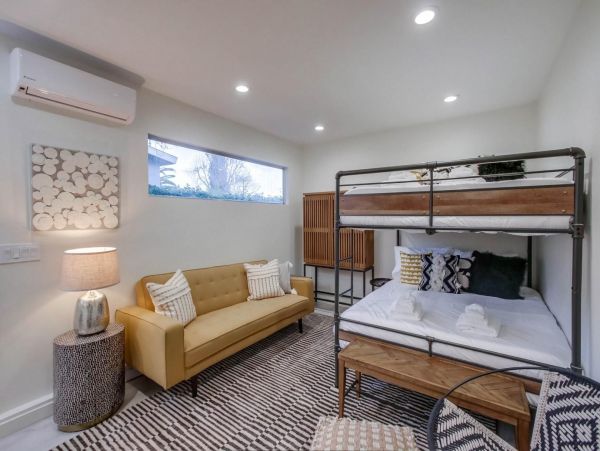 Ocean View Terrace Luxury Vacation Home Sleeps 12