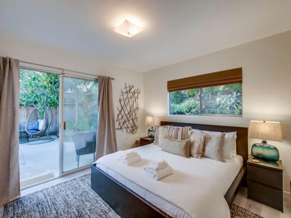 Ocean View Terrace Luxury Vacation Home Sleeps 12